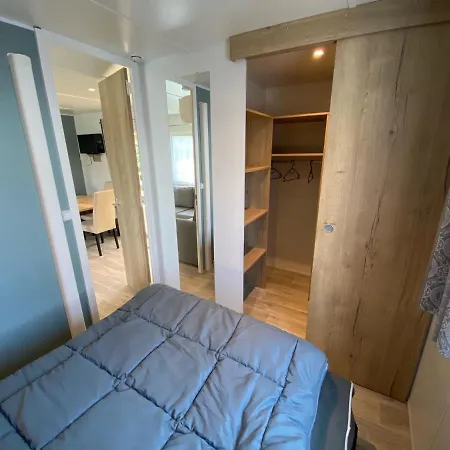 318 Emplacement Prestige A Mer Et Soleil 5*