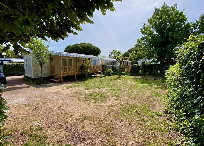 318 Emplacement Prestige A Mer Et Soleil 5* * Les Sables Vignier